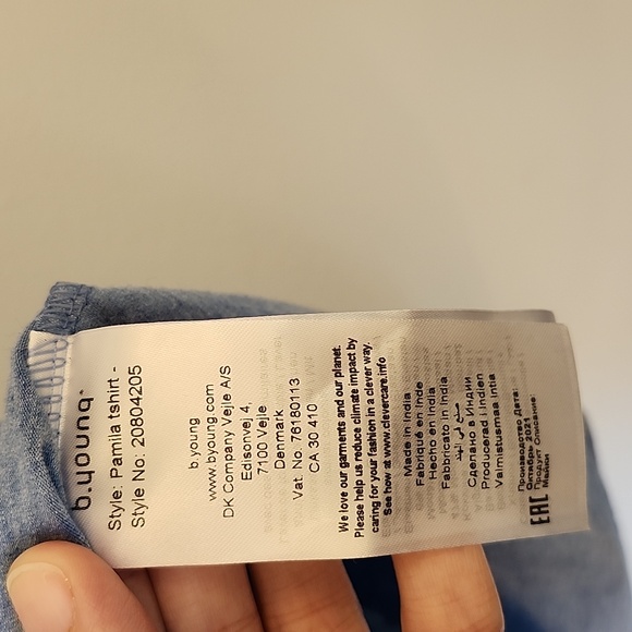 B.Young light blue short sleeve tee soft cotton size S - Picture 3 of 7